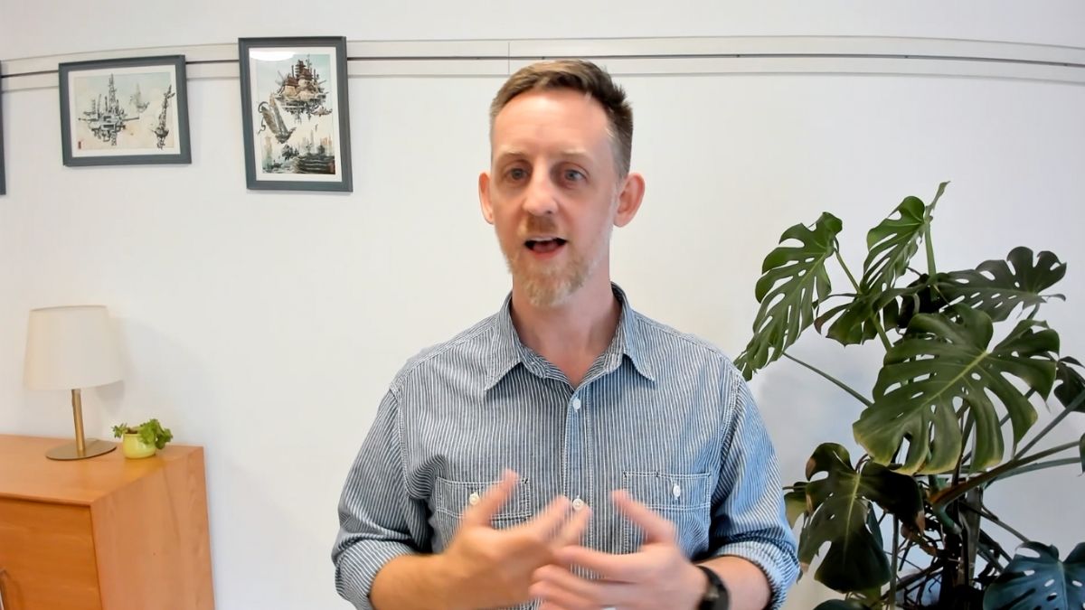 Simply Advice Websites Founder, Patrick Flynn, introduces the business and how it helps financial advisers win online